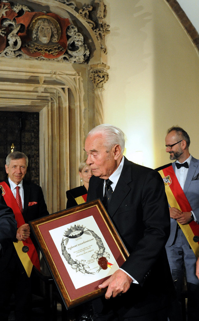 Prof. Bogdan Łazarkiewicz doceniony przez władze Wrocławia
