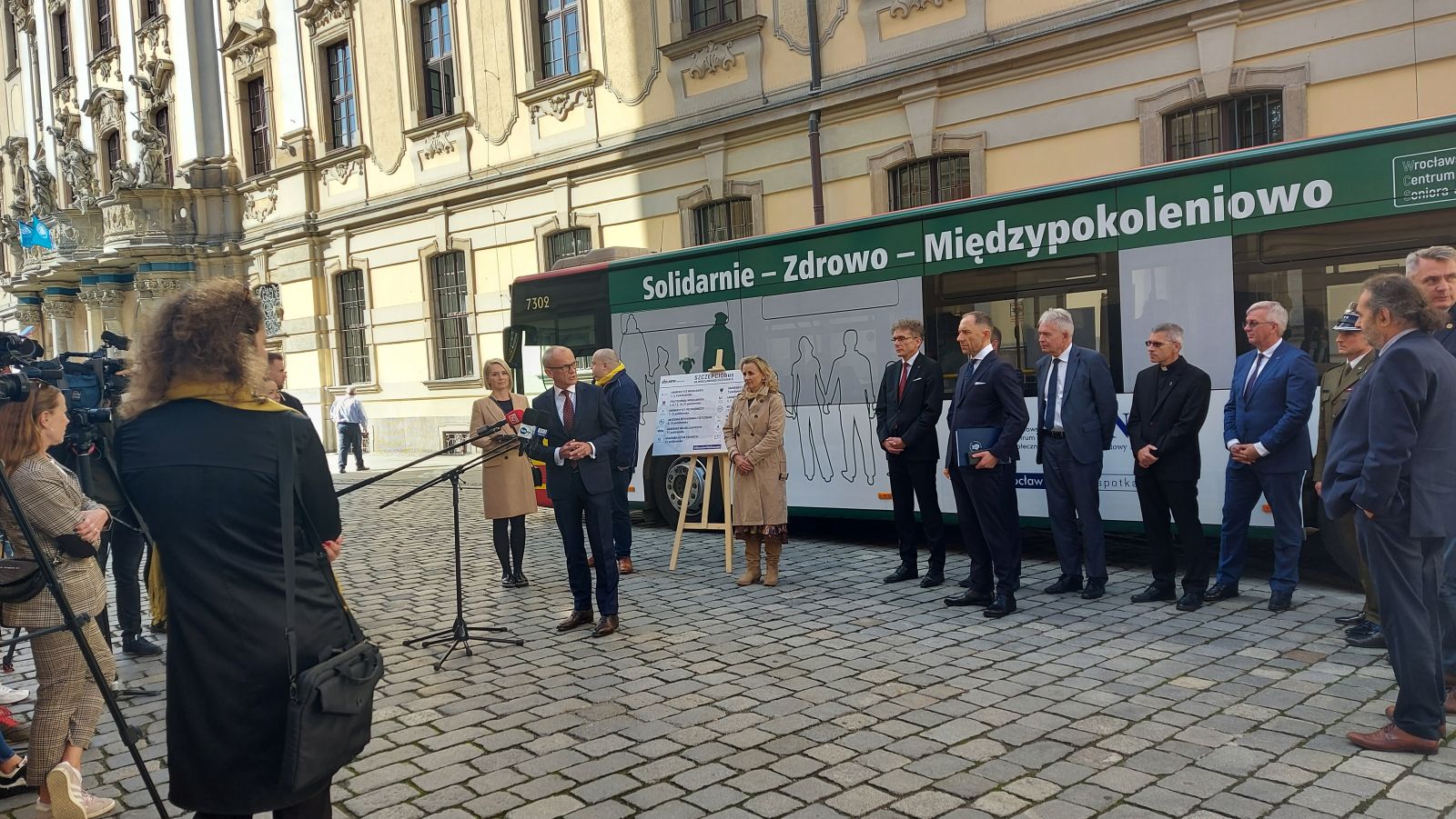 Rektorzy zachęcają do szczepień