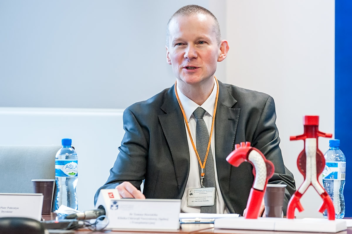 Dr Tomasz Dawiskiba
