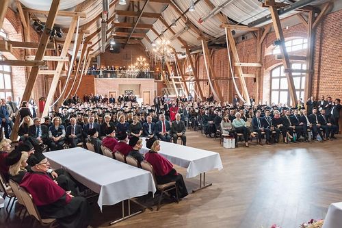 Rozdanie dyplomów stomatologom