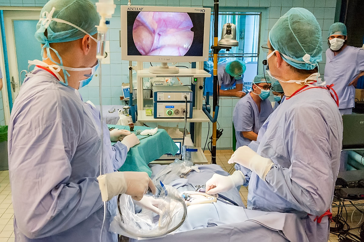 Transmisja z operacji z Kliniki Chirurgii i Urologii Dziecięcej