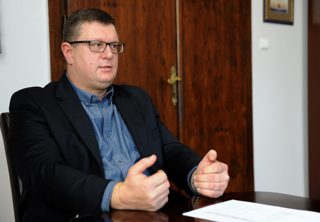 dr Dariusz Biały