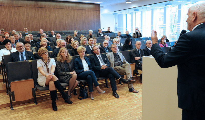 Rektor przemawia SPSK1