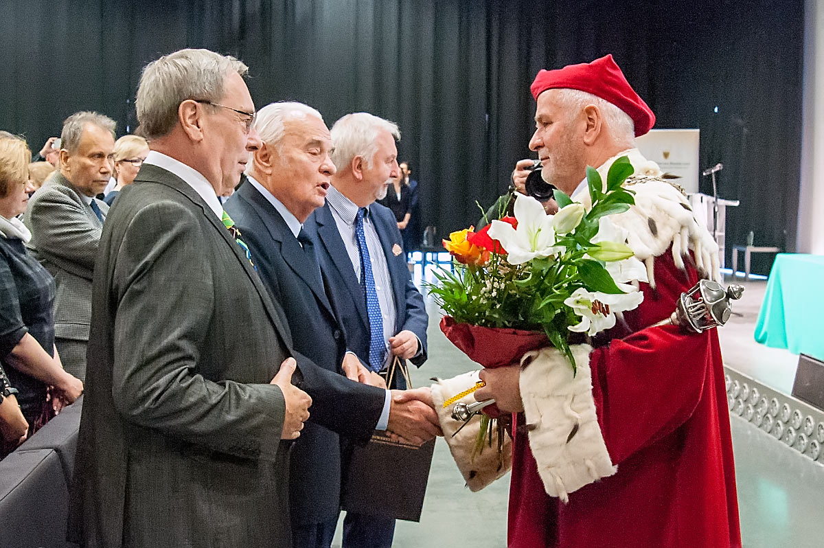Absolwentówka lekarzy 3