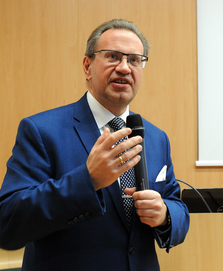 Prof. Jacek Szepietowski,dermatologia