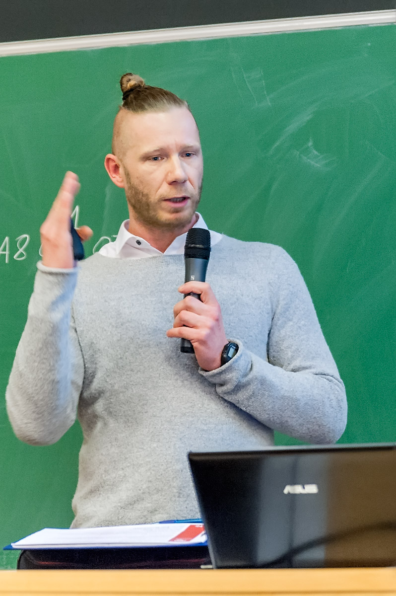 Łukasz Malaczewski na wykładzie
