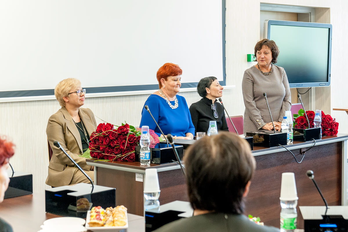 Prof. Halina Milnerowicz