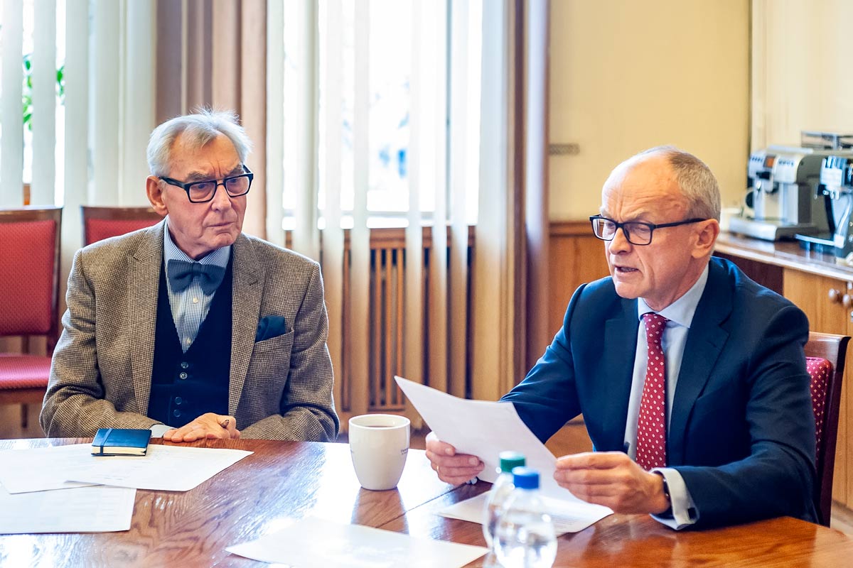 Prof. Piotr Ponikowski, prof. Andrze Milewicz Obchody 70-lecia umedwoc