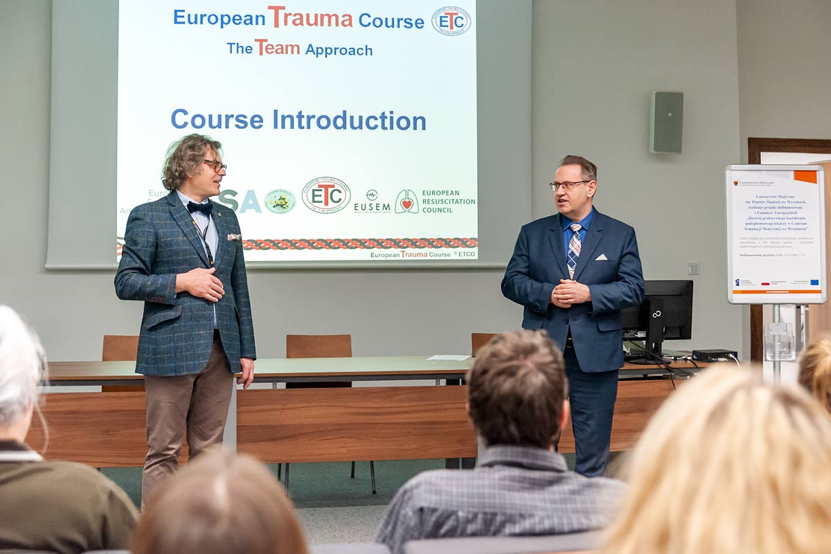 Prof. Jacek Szepietowski, dr Piotr Kolęda CSM umedwroc