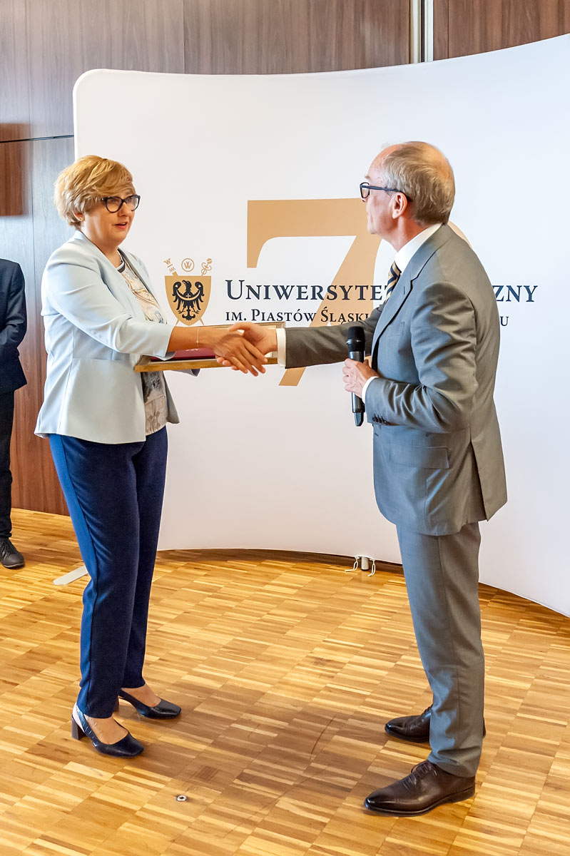Posiedzenie Senatu umedwroc prof. M.Sobieszczańska