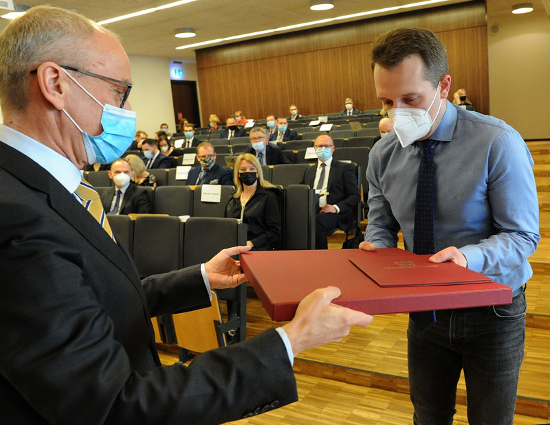 Prof. Mieszko Więckiewicz