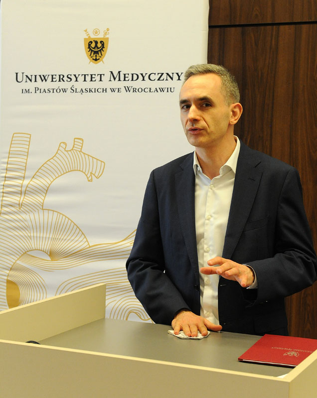 dr Aleksander Kacprzyk