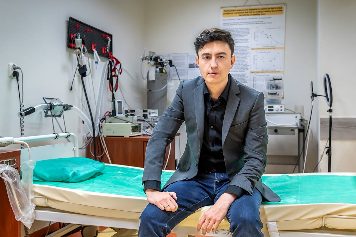Dr Maciej Kaczorowski