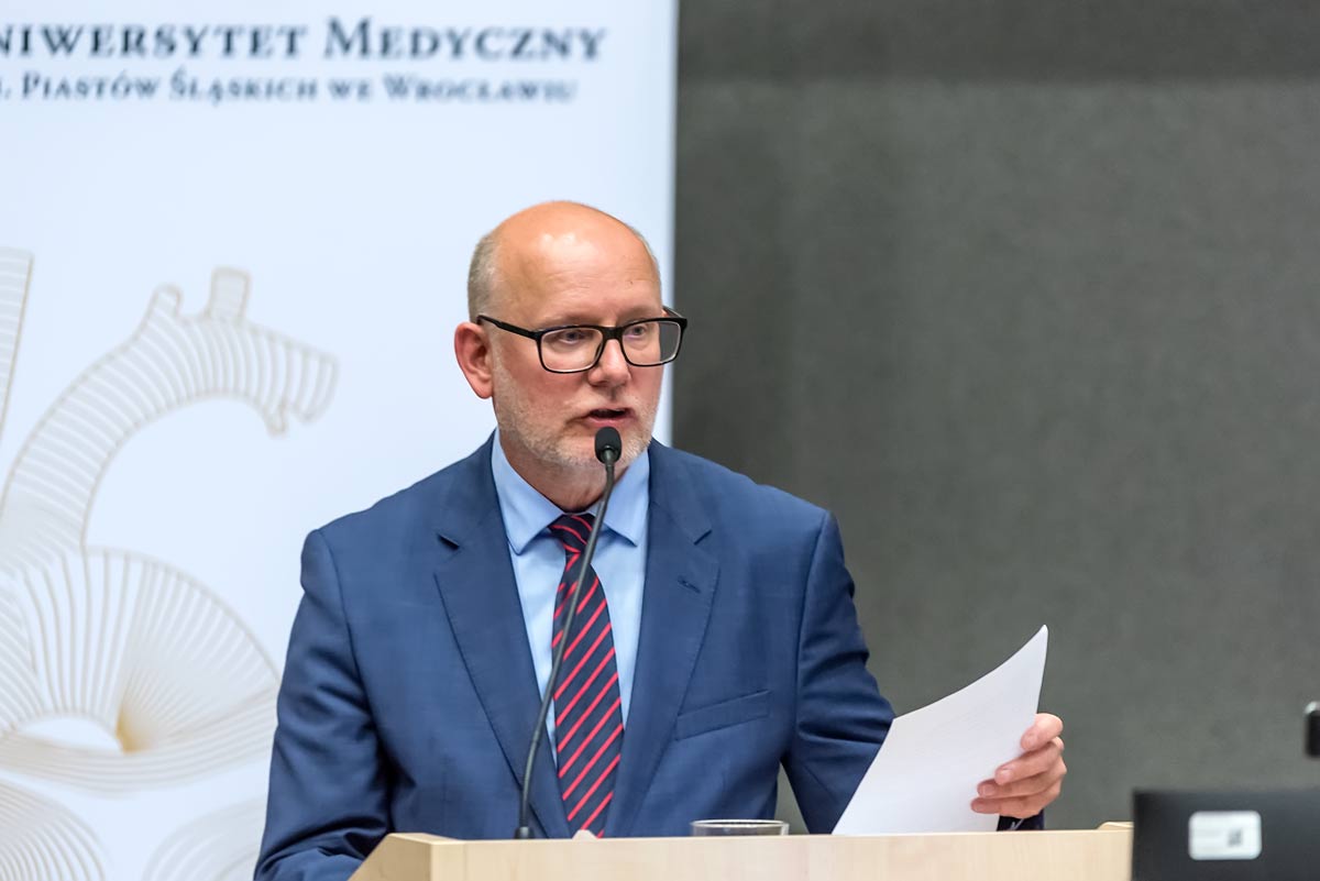 Prof. Piotr Dzięgiel UMW