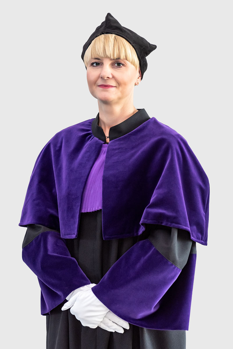 prof. Iwona Bil - Lula