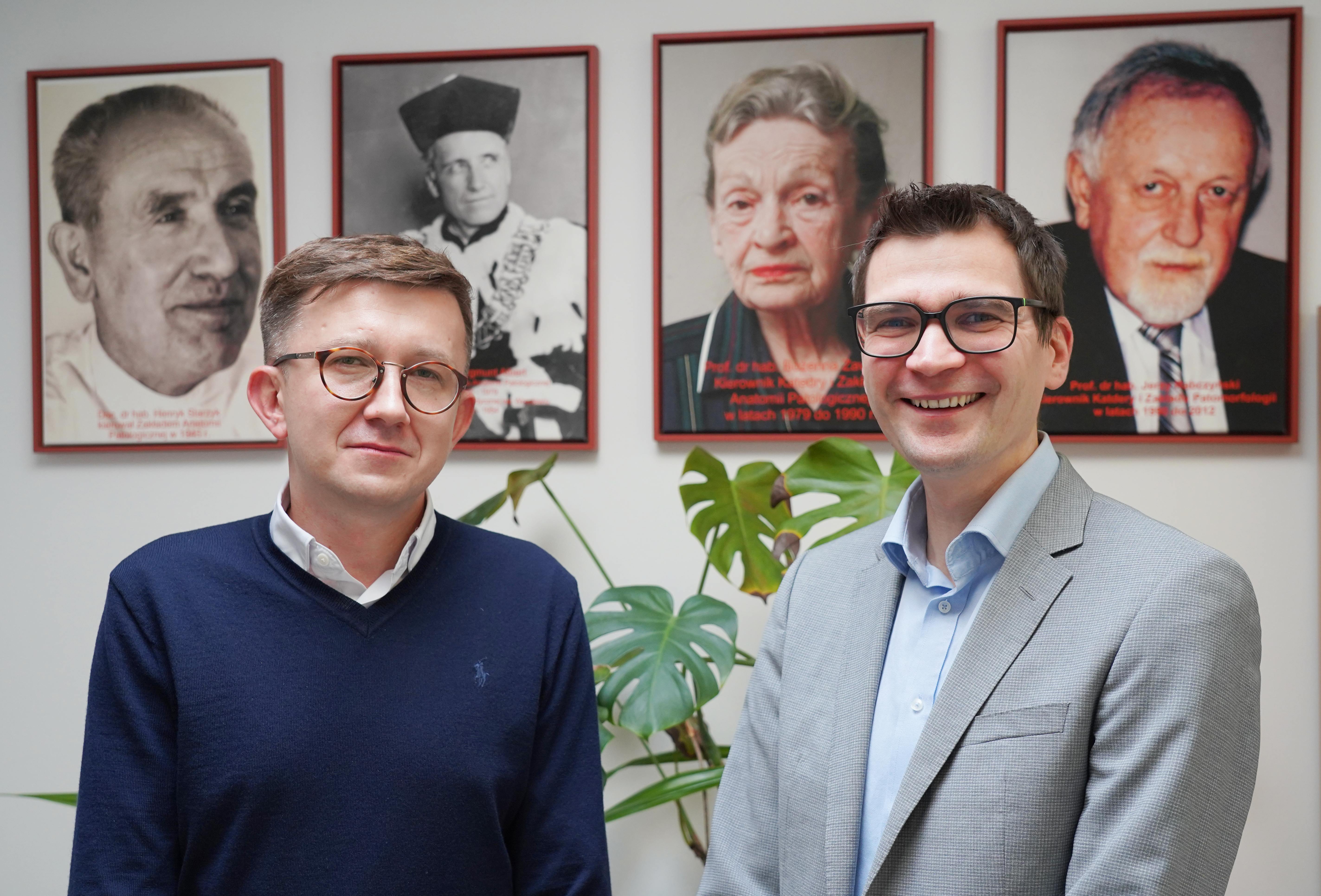 Dr Paweł Gajdzis i prof. Piotr Donizy, realizujący projekt TWIN-X w ramach programu Horyzont Europa