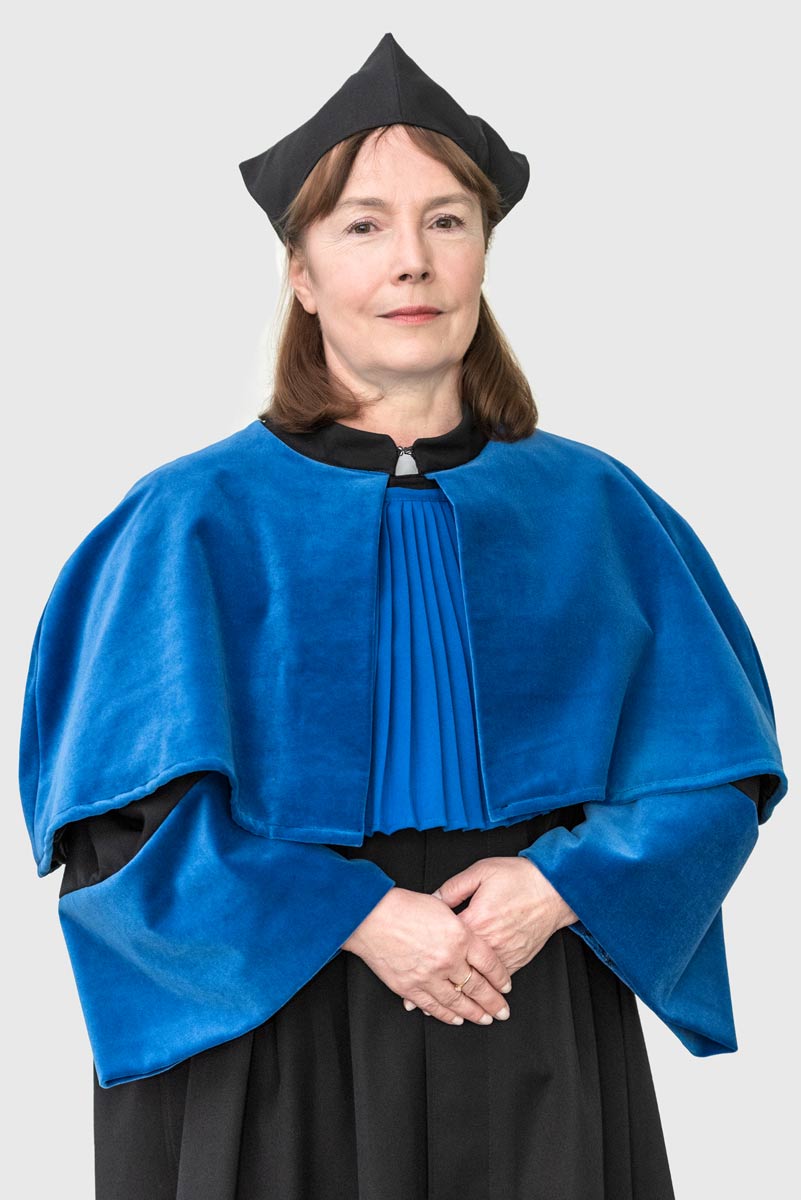 prof. dr hab. Dorota Diakowska