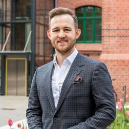 Piotr Krajewski małe.jpg
