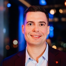 Guzik zdjęcie.jpg