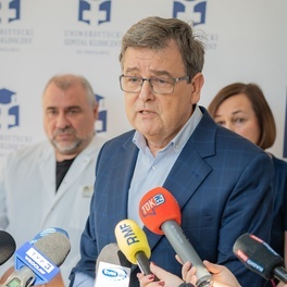 prof Leszek Szenborn.jpg