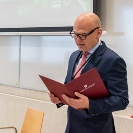 Prof. Tomasz Zatoński.jpg