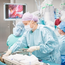 USK Wrocław operacja robotem da Vinci fot Tomasz Król .jpg
