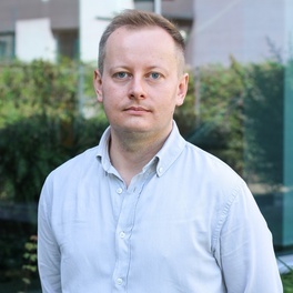 Maciej Nowak kwadrat.JPG