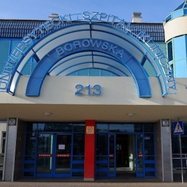 Borowska 213 wejście do USK-3.jpg