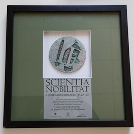 Sredbrny medal Scientia Nobilitat.jpg