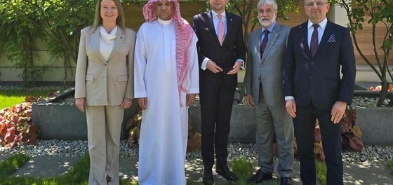 3  kwadrat.jpg