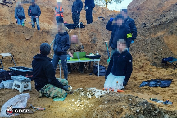 3-409729.jpg