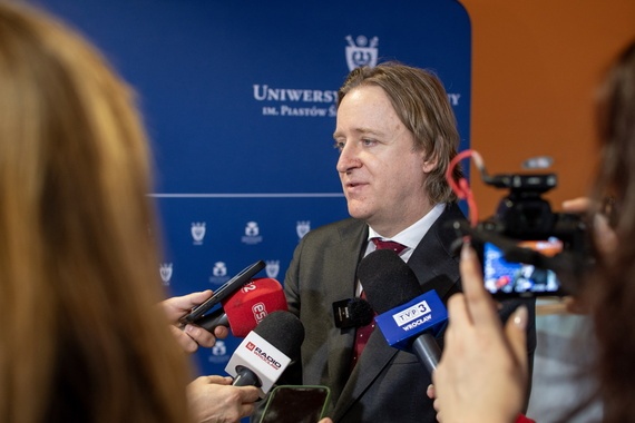 prof Suwalski.jpg