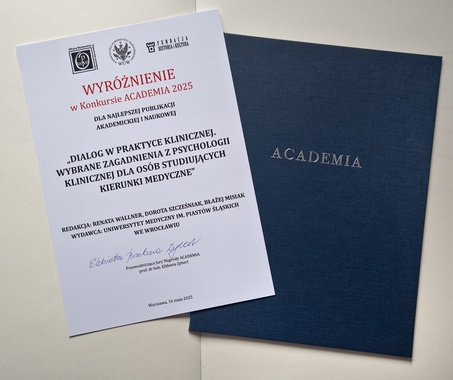 Academia_2025.jpg