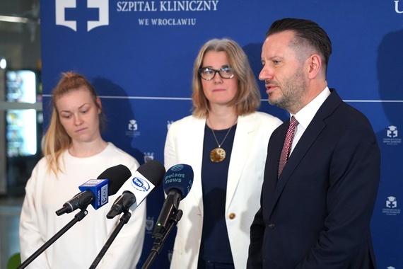 Rocznica terapii genowej USK 2 A Korytkowska dr Mielcarek Siedziuk prof K Kałwak.jpeg