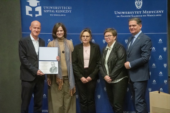 Nagrody i wyróżnienia im prof Brossa 25-12.jpg