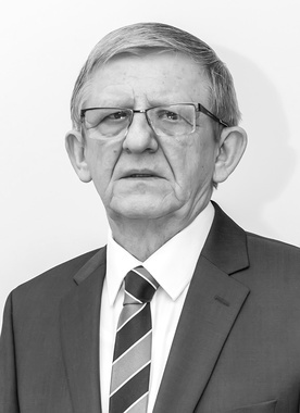 _DSC2079 prof Paradowski cz-b.jpg